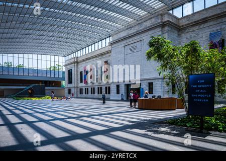 Cleveland, OH USA - 19 luglio 2017: All'interno del museo d'arte. Situato nel Wade Park District di University Circle, il museo è rinomato a livello internazionale Foto Stock