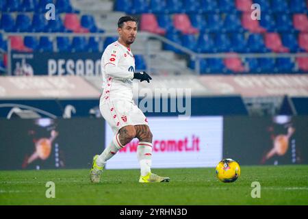 Bologna, Italia. 3 dicembre 2024. Armando Izzo (AC Monza) durante la Coppa Italia, turno di 16 partite di calcio tra Bologna FC e AC Monza il 3 dicembre 2024 allo Stadio Renato Dall'Ara di Bologna - Photo Morgese-Rossini/DPPI Credit: DPPI Media/Alamy Live News Foto Stock