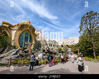 Tokyo, Giappone. 31 ottobre 2024. Area a tema al Tokyo DisneySea Foto Stock