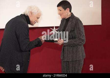 TORINO, ITALIA - NOVEMBRE 26: Miche Placido partecipa al 42° Torino Film Festival 2024 e riceve il premio “Stella della Mole” Foto Stock