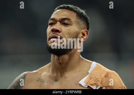 Newcastle, Regno Unito. 4 dicembre 2024. Joelinton of Newcastle United durante la partita di Premier League Newcastle United vs Liverpool al St. James' Park, Newcastle, Regno Unito, 4 dicembre 2024 (foto di Mark Cosgrove/News Images) a Newcastle, Regno Unito il 12/4/2024. (Foto di Mark Cosgrove/News Images/Sipa USA) credito: SIPA USA/Alamy Live News Foto Stock