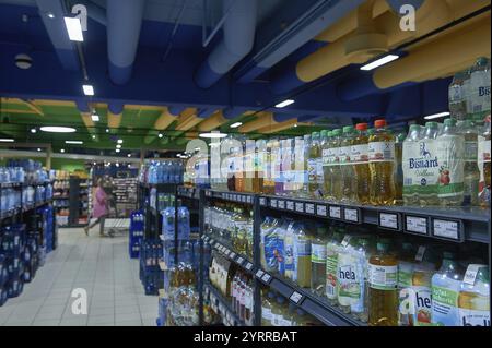 Vista sull'area di vendita del supermercato Edeka Hamburg-Bergedorf alte Holstenstrasse Hamburg, Amburgo, Germania, Europa Foto Stock