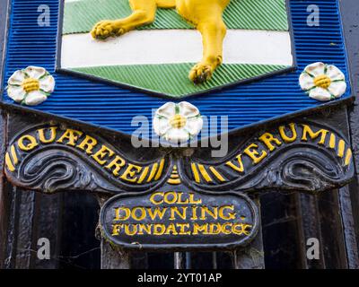 Shield, Coat of Arms del Downing College, Università di Cambridge, Cambridge, Cambridgeshire, Inghilterra, REGNO UNITO, REGNO UNITO. Foto Stock