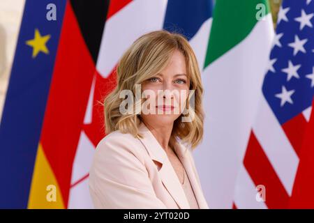 Italia, regione Puglia, Borgo Egnazia (Brindisi), 13 giugno 2024: La Premier italiana Giorgia Meloni, durante il vertice del G7 a Borgo Egnazia, Italia meridionale. Il 50° summit del G7 riunirà i leader del gruppo dei sette stati membri nel resort Borgo Egnazia nel sud Italia dal 13 al 15 giugno 2024 foto © sintesi/Alamy Stock Photo Foto Stock