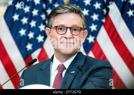 Washington, Stati Uniti. 5 dicembre 2024. Il presidente della camera Mike Johnson (R-LA) parla a una conferenza stampa al Campidoglio degli Stati Uniti. (Foto di Michael Brochstein/Sipa USA) credito: SIPA USA/Alamy Live News Foto Stock