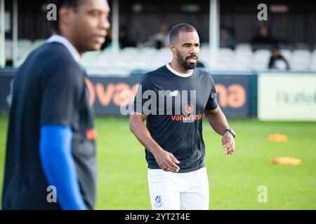Alex Dyer si è concentrato davanti a Wealdstone vs Yeovil Town 19/10/24 Foto Stock