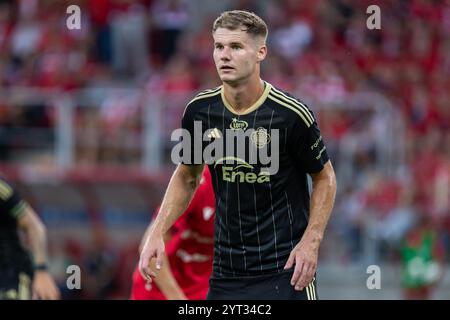 Lodz, Polonia. 23 agosto 2024. Michal kaput di Radomiak visto durante la partita polacca di PKO Ekstraklasa League tra Widzew Lodz e Radomiak Radom al Widzew Lodz Municipal Stadium. Punteggio finale; Widzew Lodz 3:2 Radomiak Radom. (Foto di Mikolaj Barbanell/SOPA Images/Sipa USA) credito: SIPA USA/Alamy Live News Foto Stock