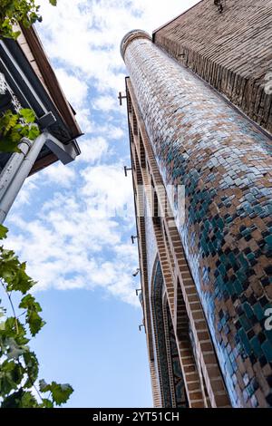 Famoso edificio delle Terme Blu nella Vecchia Tbilisi Foto Stock