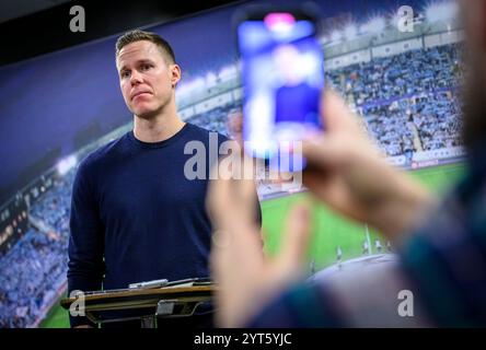 Malmo, Svezia. 6 dicembre 2024. Niklas Moisander dell'MFF alla conferenza stampa di venerdì allo stadio Eleda di Malmö. Moisander annuncia alla conferenza stampa che sta per terminare la sua carriera a causa di un infortunio al ginocchio. Foto: Johan Nilsson/TT/codice 50090 credito: TT News Agency/Alamy Live News Foto Stock