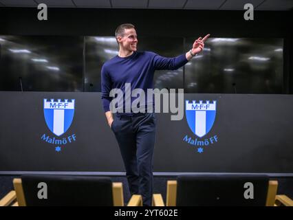 Malmo, Svezia. 6 dicembre 2024. Niklas Moisander dell'MFF alla conferenza stampa di venerdì allo stadio Eleda di Malmö. Moisander annuncia alla conferenza stampa che sta per terminare la sua carriera a causa di un infortunio al ginocchio. Foto: Johan Nilsson/TT/codice 50090 credito: TT News Agency/Alamy Live News Foto Stock