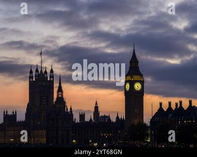 Big Ben Clock Tower, Houses of Parliament, Westminster, Inghilterra, Regno Unito, GB. Foto Stock