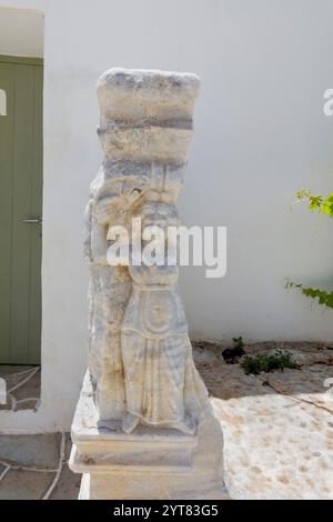 Rilievi in pietra dell'antica Grecia, Kastro, isola di Sifnos, isole Cicladi, Grecia Foto Stock