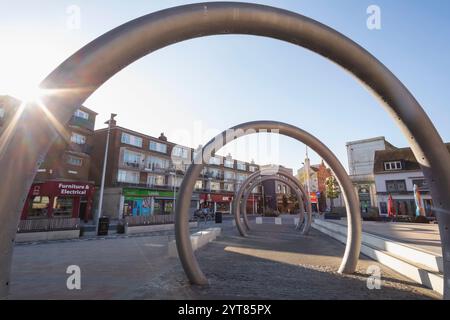 Inghilterra, Kent, dover, la piazza del mercato, gli anelli d'acciaio Foto Stock