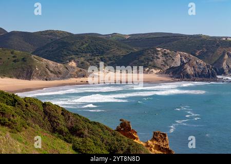 Praia do Amado sulla costa atlantica dell'Algarve, Portogallo. Foto Stock