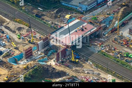 Vista aerea, chiusura completa dell'autostrada A40 alla nuova costruzione di ponti e sostituzioni Schlachthofbrücke sui binari ferroviari di Schlachthof, Foto Stock