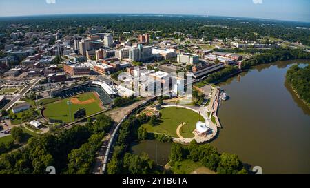 11 LUGLIO 2023 - MONTGOMERY, ALABAMA, Stati Uniti - Vista aerea di Montgomery Alabama, la città del Campidoglio Foto Stock