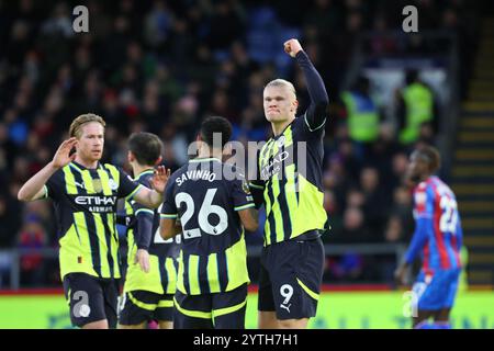 Selhurst Park, Selhurst, Londra, Regno Unito. 7 dicembre 2024. Premier League Football, Crystal Palace contro Manchester City; Erling Haaland del Manchester City celebra il suo gol al 30° minuto per 1-1. Credito: Action Plus Sports/Alamy Live News Foto Stock