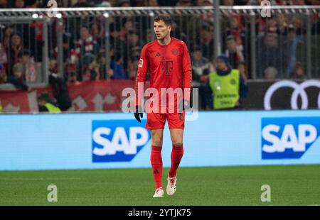 Monaco, Germania. 7 dicembre 2024. Calcio: Bundesliga, Bayern Monaco - 1. FC Heidenheim, giorno 13 all'Allianz Arena. Leon Goretzka di Monaco in azione. Credito: Magdalena Henkel/dpa - NOTA IMPORTANTE: In conformità con i regolamenti della DFL German Football League e della DFB German Football Association, è vietato utilizzare o far utilizzare fotografie scattate nello stadio e/o della partita sotto forma di immagini sequenziali e/o serie di foto video-simili./dpa/Alamy Live News Foto Stock