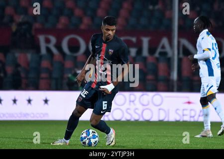 Cosenza, Italia. 7 dicembre 2024. Charlys durante Cosenza 1914 vs Frosinone calcio italiano partita di serie B a Cosenza Stadio San Vito-Gigi Marulla, Italia, 7 dicembre 2024 Credit: Independent Photo Agency/Alamy Live News Foto Stock