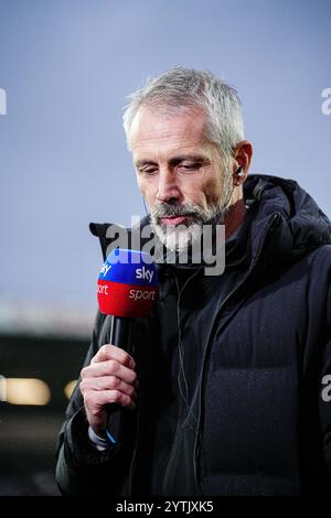 Marco Rose (RB Leipzig, Trainer) GER, Holstein Kiel vs. RB Leipzig, Fussball, Bundesliga, Spieltag 13, Saison 2024/25, LE NORMATIVE DFL del 07.12.2024 VIETANO QUALSIASI USO DI FOTOGRAFIE COME SEQUENZE DI IMMAGINI E/O QUASI-VIDEO foto: Eibner-Pressefoto/Marcel von Fehrn Foto Stock