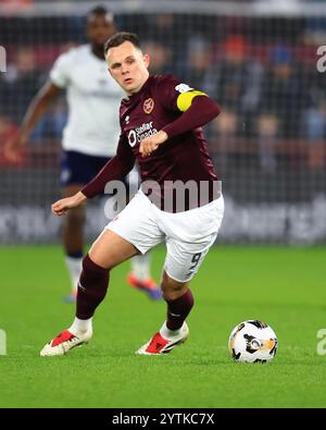 7 dicembre 2024; Tynecastle Park, Edimburgo, Scozia: Scottish Premiership Football, Heart of Midlothian vs Dundee; Lawrence Shankland of Heart of Midlothian Foto Stock