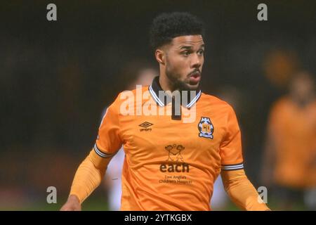 Elias Kachunga (10 Cambridge United) durante la partita Sky Bet League 1 tra Cambridge United e Shrewsbury Town al Cledara Abbey Stadium di Cambridge, sabato 7 dicembre 2024. (Foto: Kevin Hodgson | mi News) crediti: MI News & Sport /Alamy Live News Foto Stock