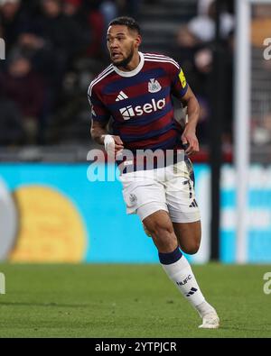 Joelinton of Newcastle United durante la partita di Premier League Brentford vs Newcastle United al Gtech Community Stadium, Londra, Regno Unito, 7 dicembre 2024 (foto di Alfie Cosgrove/News Images) Foto Stock