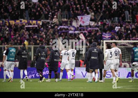 Firenze, Italia. 8 dicembre 2024. I calciatori del Cagliari salutano i tifosi al termine della partita di serie A Enilive 2024/2025 tra Fiorentina e Cagliari - serie A Enilive allo Stadio Artemio Franchi - Sport, calcio - Firenze, Italia - domenica 8 dicembre 2024 (foto di massimo Paolone/LaPresse) credito: LaPresse/Alamy Live News Foto Stock