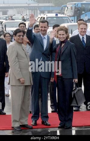 Nuova Delhi, India. 8 dicembre 2024. il presidente siriano Bashar al Assad e sua moglie asma sono ricevuti dal presidente indiano Pratibha Singh Patil e dal primo ministro indiano Manmohan Singh durante un ricevimento cerimoniale al Palazzo del Presidente a nuova Delhi, India, il 18 giugno 2008. Foto di Balkis Press/ABACAPRESS. COM credito: Abaca Press/Alamy Live News Foto Stock