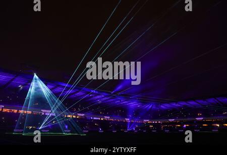 Bruxelles, Belgio. 8 dicembre 2024. Foto dell'inizio di una partita di calcio tra RSC Anderlecht e Beerschot va, domenica 08 dicembre 2024 a Bruxelles, partita del giorno 17 della stagione 2024-2025 della prima divisione del campionato belga "Jupiler Pro League". BELGA PHOTO VIRGINIE LEFOUR credito: Belga News Agency/Alamy Live News Foto Stock