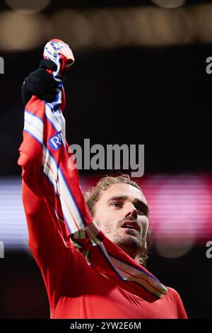 Antoine Griezmann (Atletico de Madrid) celebra un gol durante la partita di calcio della Liga spagnola tra l'Atletico de Madrid e il Siviglia FC l'8 dicembre 2024 allo stadio Riyadh Air Metropolitano di Madrid, Spagna Foto Stock