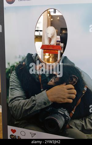 Parigi, Francia. 10 ottobre 2024. Mostra fotografica l'11 ottobre 2024 a Halle de la Villette, Parigi, Francia. Credito: Gerard Crossay/Alamy Stock Photo Foto Stock