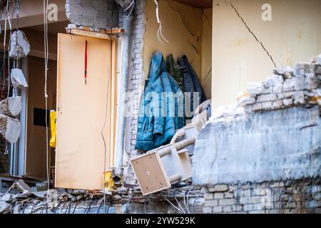 DEN HAAG - gravi danni al Tarwekamp, due giorni dopo le esplosioni. Le due esplosioni causarono grande devastazione e distrussero diverse case. Sei corpi sono stati recuperati finora. ANP JOSH WALET netherlands Out - belgio Out Foto Stock