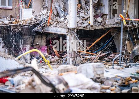 DEN HAAG - gravi danni al Tarwekamp, due giorni dopo le esplosioni. Le due esplosioni causarono grande devastazione e distrussero diverse case. Sei corpi sono stati recuperati finora. ANP JOSH WALET netherlands Out - belgio Out Foto Stock