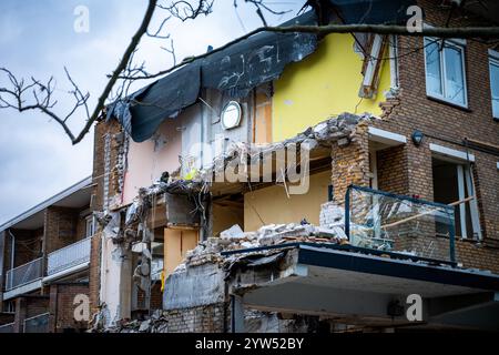 L'AIA - danni gravi sul Tarwekamp, due giorni dopo l'esplosione. Le due esplosioni causarono grande devastazione e distrussero diverse case. Sei corpi sono stati recuperati finora. ANP JOSH WALET netherlands Out - belgio Out Foto Stock