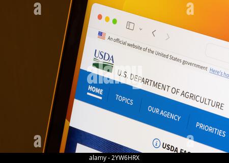 La homepage del Dipartimento dell'Agricoltura degli Stati Uniti (USDA), un dipartimento esecutivo del governo federale degli Stati Uniti, è visibile su un computer. Foto Stock