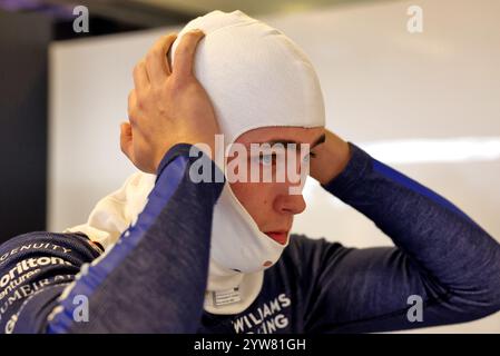 Abu Dhabi, Abu Dhabi. 10 dicembre 2024. Luke Browning (GBR) pilota Williams Racing Academy. 10.12.2024. Test di formula 1, Yas Marina Circuit, Abu Dhabi, martedì. Il credito fotografico dovrebbe essere: XPB/Alamy Live News. Foto Stock