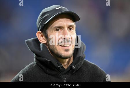 Coach Julian Schuster SC Freiburg SCF Portrait PreZero Arena, Sinsheim, Baden-Wuerttemberg, Germania, Europa Foto Stock