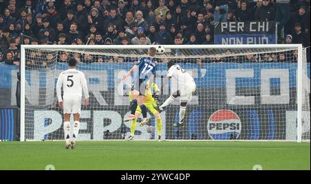 Bergamo, Italia. 10 dicembre 2024. In azione durante la fase MD6 della UEFA Champions League 2024/2025 tra l'Atalanta BC e il Real Madrid CF allo stadio Gewiss il 10 dicembre 2024, Bergamo, Italia. Crediti: Roberto Tommasini/Alamy Live News Foto Stock