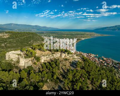 Fortificazioni ottomane e bizantine al castello e fortezza di Methoni in Grecia Foto Stock