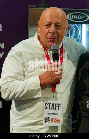 Parigi, Francia. 10 novembre 2024. Chef stellato Thierry Marx al Salon du Bon alla grande Halle de la Villette il 10 novembre 2024 a Parigi, Francia. Foto Stock