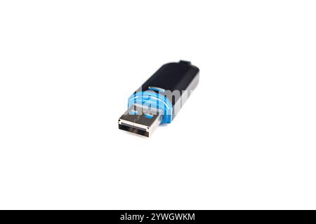 Chiavetta USB isolata su sfondo bianco, spazio vuoto Foto Stock