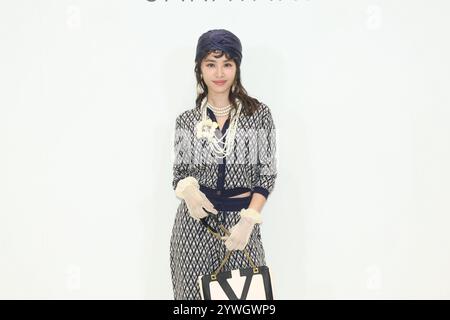 TAIPEI, CINA - 11 DICEMBRE 2024 - il cantante taiwanese Jolin Tsai partecipa all'anteprima mediatica della collezione inizio primavera 2025 del marchio di moda a Taipe Foto Stock