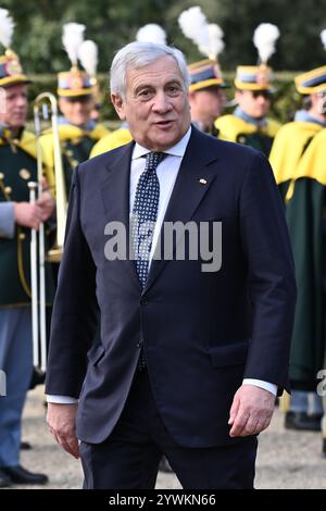 Roma, Italia. 11 dicembre 2024. Il primo ministro Giorgia Meloni incontra le loro Maestà il re e la regina di Spagna, Felipe vi e Letizia, l'11 dicembre 2024, a Villa Pamphili, Roma, Italia. Credito: Live Media Publishing Group/Alamy Live News Foto Stock