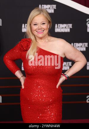Los Angeles, Stati Uniti. 11 dicembre 2024. Caroline Rhea partecipa alla premiere di Los Angeles di Searchlight Pictures "A complete Unknown" al Dolby Theatre il 10 dicembre 2024 a Hollywood, California. Foto: Crash/imageSPACE credito: Imagespace/Alamy Live News Foto Stock