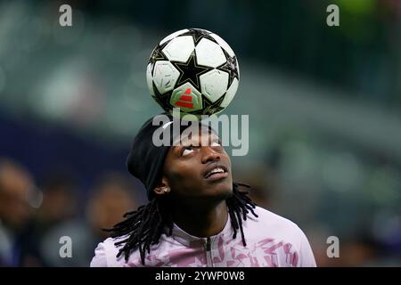 Milano, Italia. 11 dicembre 2024. AC MilanÕs Rafael Leao durante la partita di calcio di UEFA Champions League tra AC Milan e Crvena Zvezda allo Stadio San Siro di Milano, Italia settentrionale - mercoledì 11 dicembre 2024. Sport - calcio . (Foto di Spada/LaPresse) credito: LaPresse/Alamy Live News Foto Stock