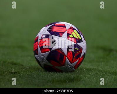 Londra, Regno Unito. 11 dicembre 2024. Stamford Bridge, Londra, 11 dicembre 2024: Partita di calcio prima della partita di UEFA Women's Champions League tra Chelsea e FC Twente allo Stamford Bridge, Londra, Inghilterra, mercoledì 11 dicembre 2024. (Claire Jeffrey/SPP) credito: SPP Sport Press Photo. /Alamy Live News Foto Stock