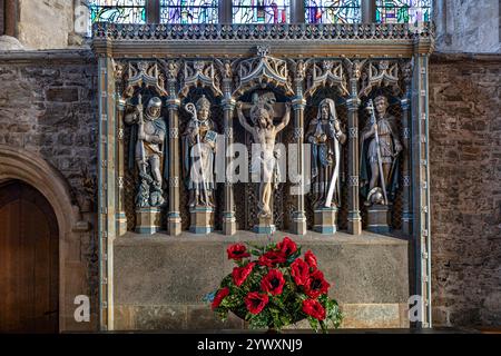 Statue religiose nella Chiesa di San Tommaso Martire a Winchelsea, East Sussex. Foto Stock