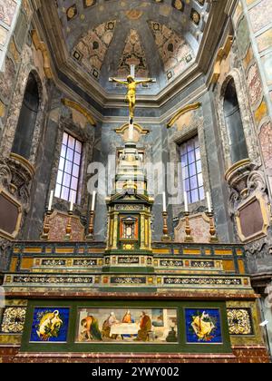L'altare nella Cappella dei principi nel Museo della Cappella Medicea a Firenze, Italia. Foto Stock