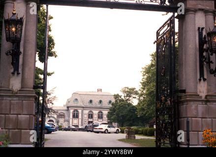 Newport, Rhode Island, Stati Uniti, cca. 1992. Vista sul castello di Belcourt. Foto Stock